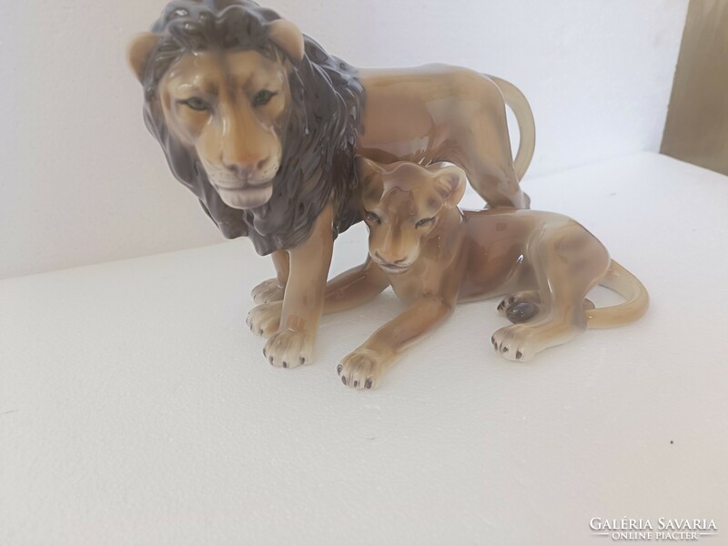 Austrian ceramics goldscheider quality lion family Steffl ceramics 1920-30