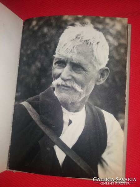 1937. Gyula Ortutay: the life of our peasantry book according to the pictures, officina edition