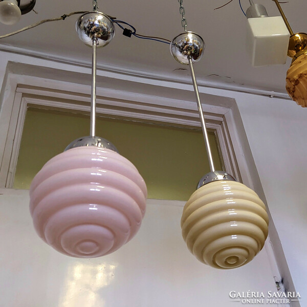 Art deco - Streamline mennyezeti lámpa pár felújítva - rózsaszín és krémszínű "hurkás" búra