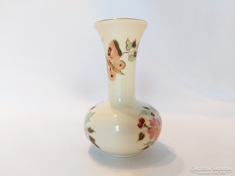 Butterfly vase with a narrow neck by Zsolnay (no.: 24/250.)