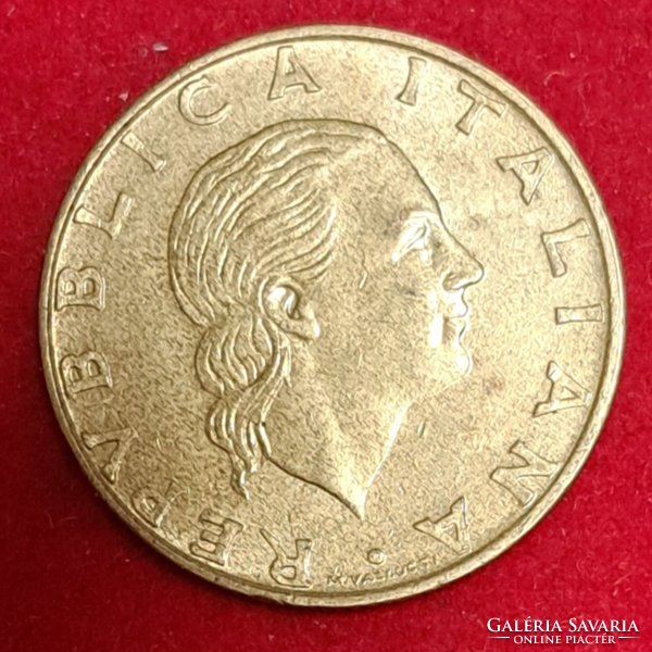 1994 Italy Italian 200 Lira Carabinieri Coin (1048)