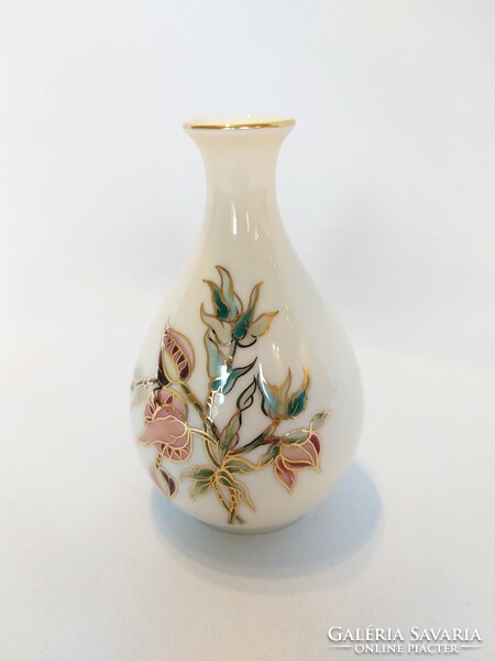 Zsolnay orchid pattern premium small vase. In new condition!