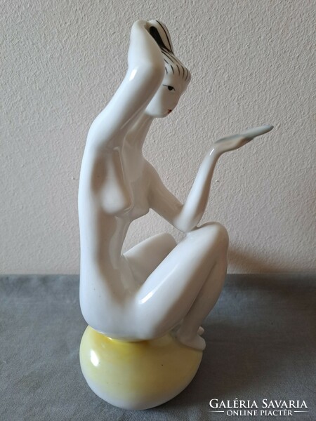 Flawless! János Zsolnay Turkish art deco female nude porcelain figure combing her hair