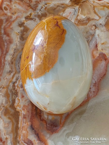 Mineral stone onyx egg k