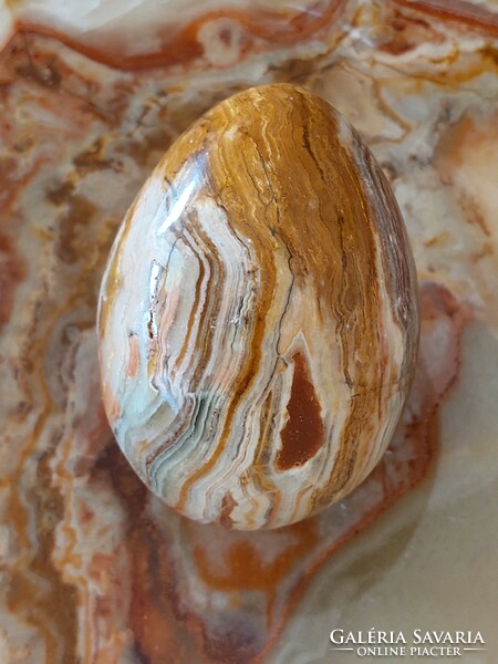 Mineral stone onyx egg d