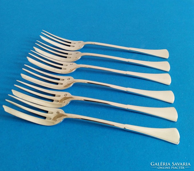 Silver 6-piece pastry fork with English-style cutting edge