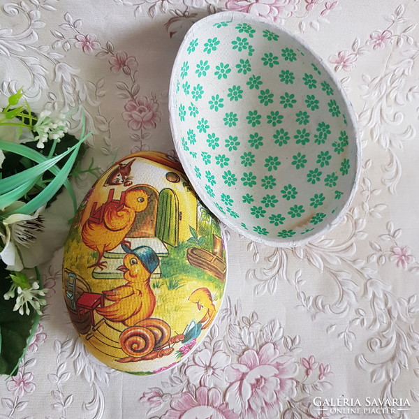 Új, húsvéti, nyuszi és csibe mintás, tojás alakú papírmasé ajándékdoboz, tartó