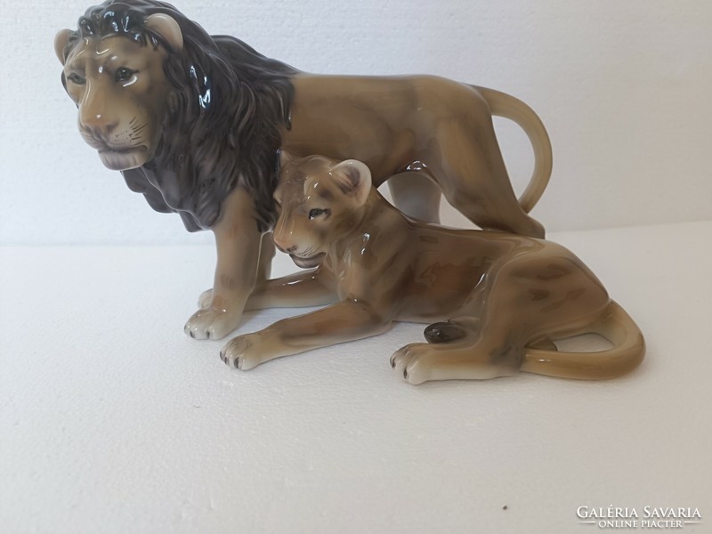 Austrian ceramics goldscheider quality lion family Steffl ceramics 1920-30