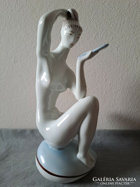 Szinte ingyen! Zsolnay Török János art deco fésülködő női akt porcelán figura