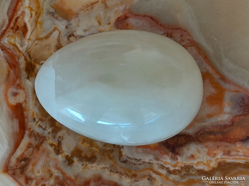 Ásványkő onix tojás  E