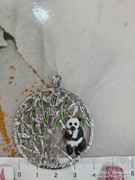 Ezust pandas medál