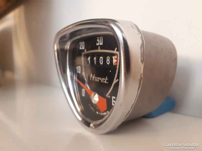 Gyönyörű krómkeretes francia Huret analóg kilóméteróra