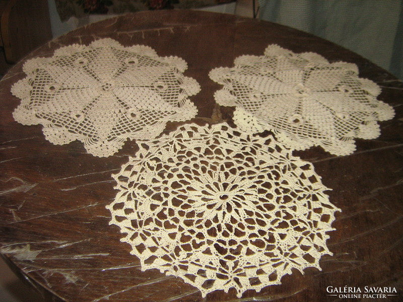 Cute beige crochet round antique lace tablecloth 3 pcs