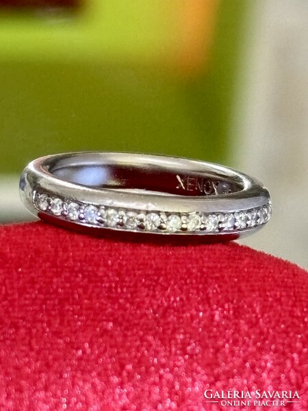 Exceptional silver ring (xenox brand)