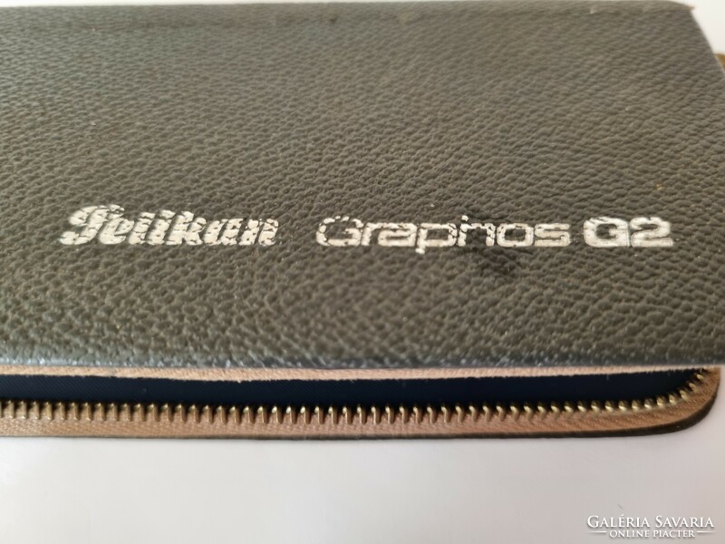 Pelikán Graphos G2 toll készlet eredeti tartójával