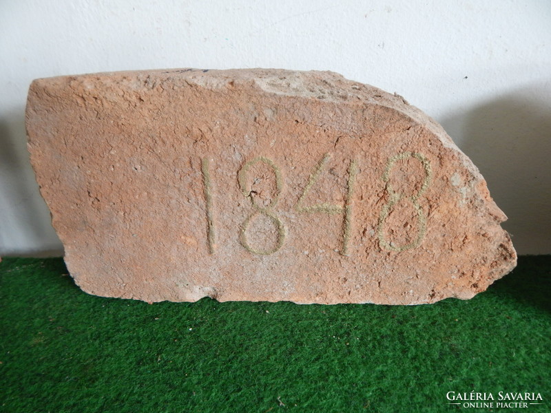 Year-numbered and stamped Hortobágy brick. No. 11