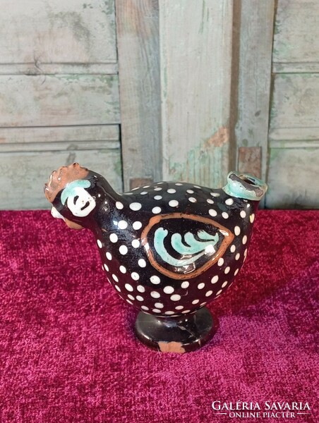 A vase of a dotted hen with a Kántor karacag mark