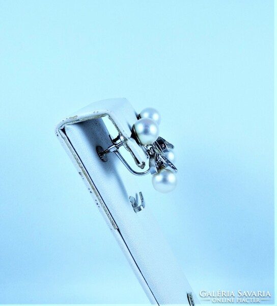 Beautiful 14k white gold earrings, diamonds and real pearls!!!
