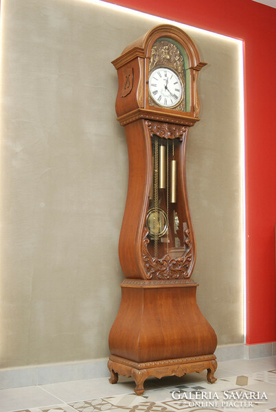 Melux standing clock is a wonderful product