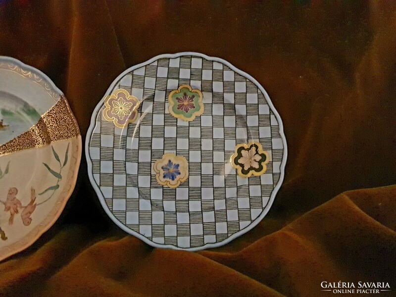 Three marked Meissen porcelain bowls with swords.