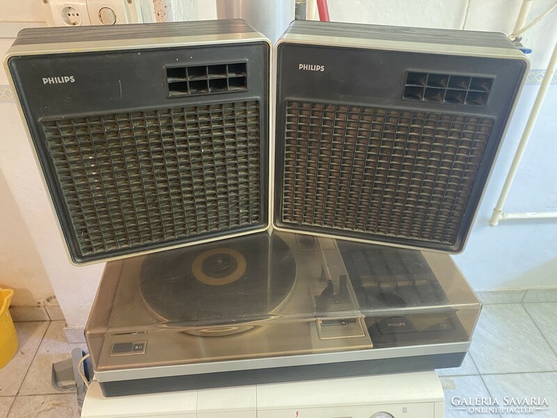 Philips 471 - stereo 4-channel record player - defective!
