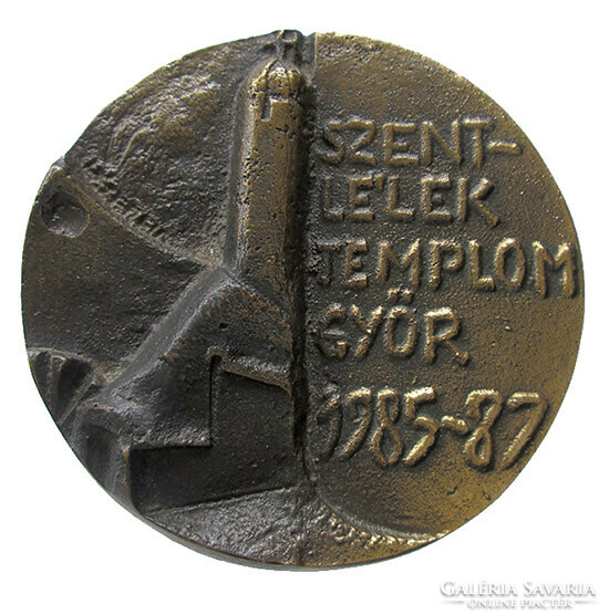 Szentlélek Templom építése Győr 1985-1987