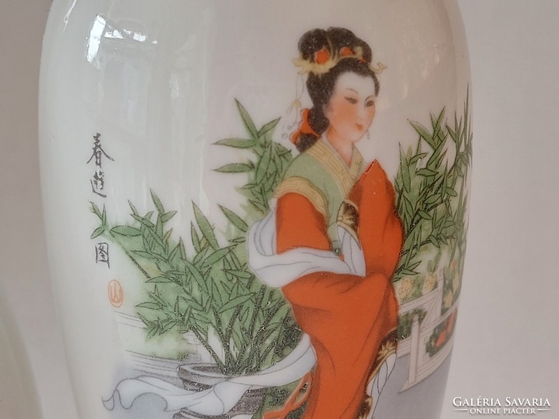 Régi japán porcelán kis váza 2 db