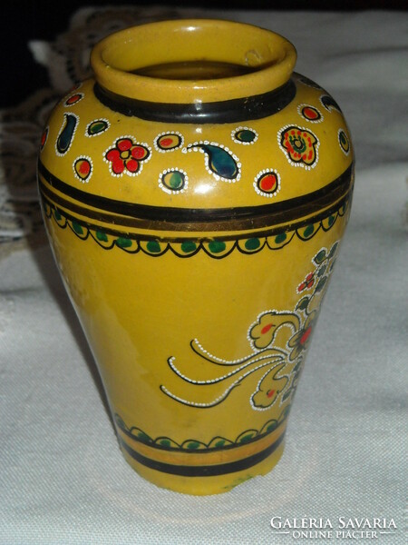 Régi perzsa váza