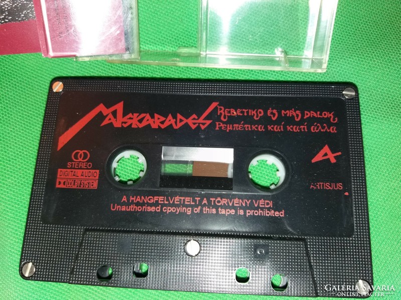 Original edition masquerade folk Greek tavern music program cassette for cheap according to the pictures