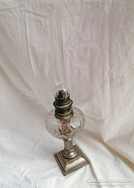 Régi petróleumlámpa - asztali lámpa