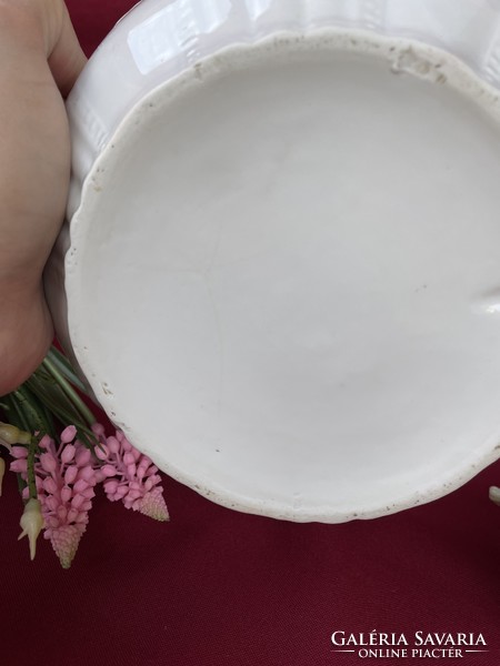 Fehér  porcelán pogácsástál tál pörköltes köretes hagyaték porcelán
