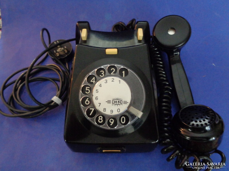 1978 CB 667 Mechanikai Művek Telefon