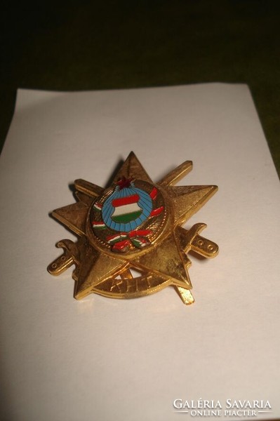 Kht national defense badge