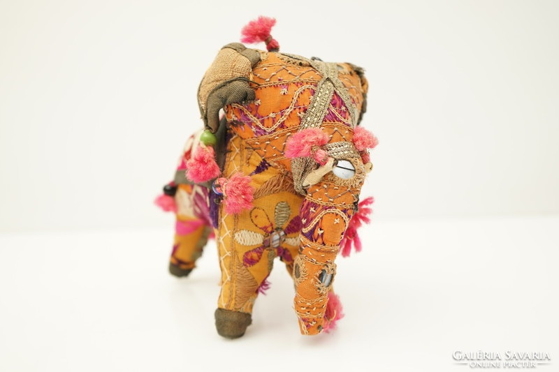 Retro Indian Patchwork Rajasthani Stuffed Toy Camel / Toy Figure / Old Pupu Camel / 70's