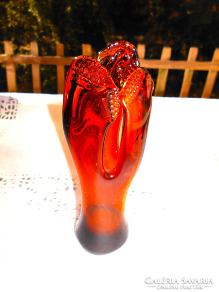 Kézműves hutaüveg váza