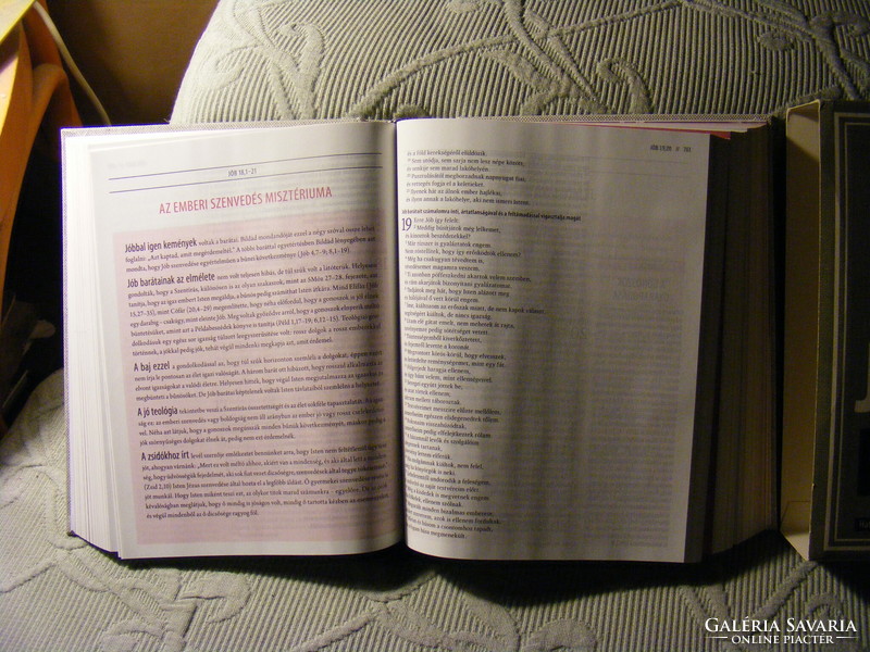 Jézus Biblia - Hatvanhat könyv, egy történet egyetlen névről
