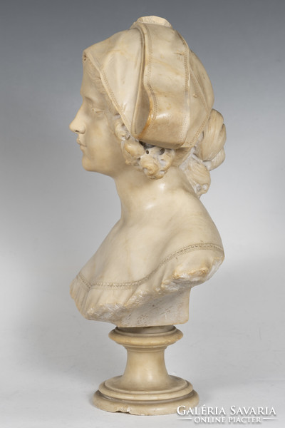 Young female bust - alabaster