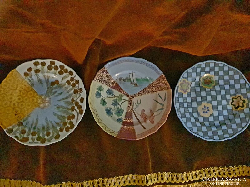 Three marked Meissen porcelain bowls with swords.
