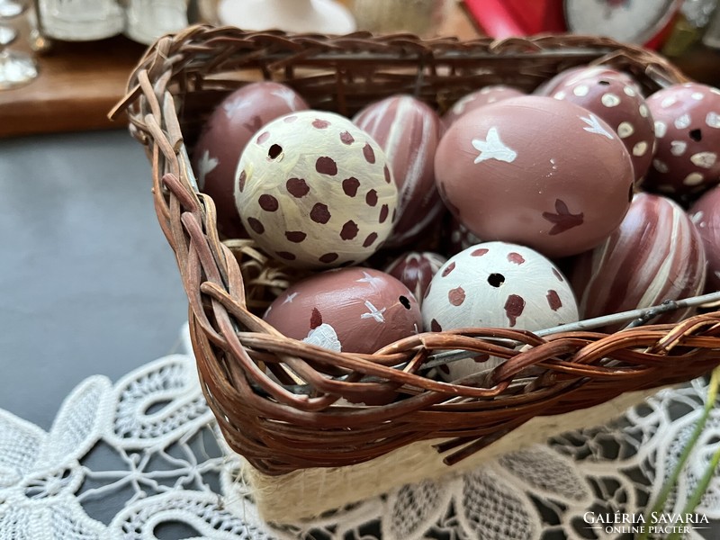 A basket of colorful male eggs