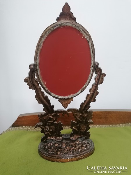 Table dressing mirror