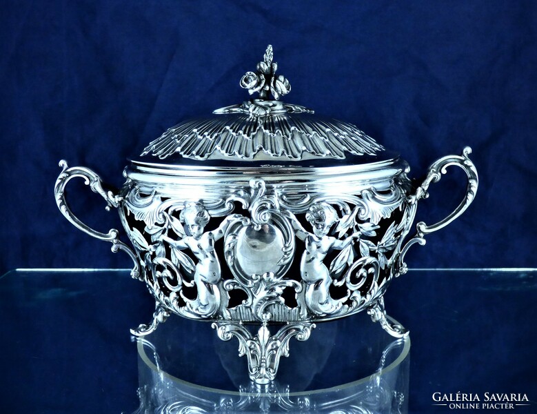 Wonderful antique silver bonbonier, Paris, CA. 1890 !!!