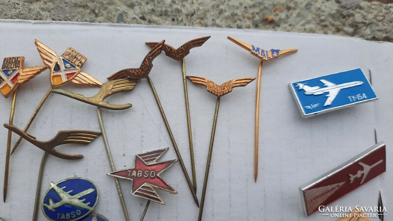 70 Retro airline badges