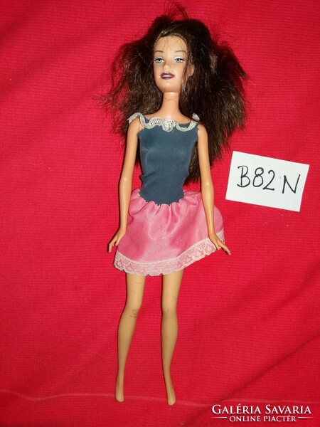 1999.eredeti MATTEL játék Barbie barna hajú baba a képek szerint B82N