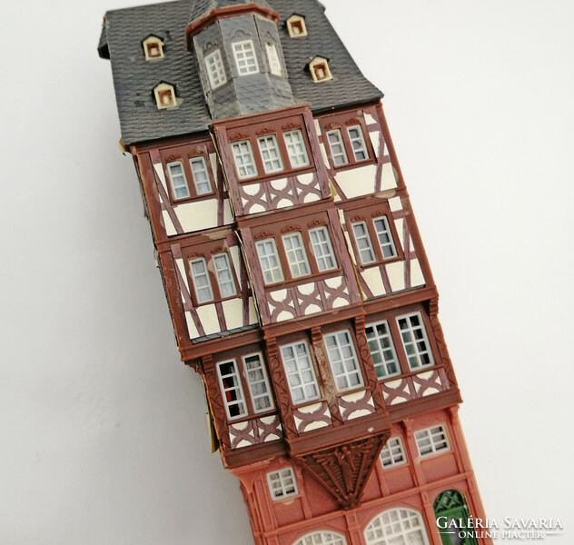 Faller épület - Városi ház - Terepasztal modell, Modellvasút