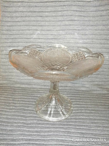 Glass tray with stand, center of table (a1)
