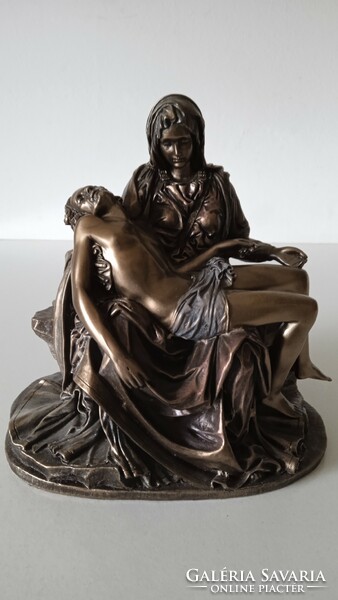 Michelangelo: Pieta, hidegen öntött bronz , pontos másolat / kis sérüléssel /