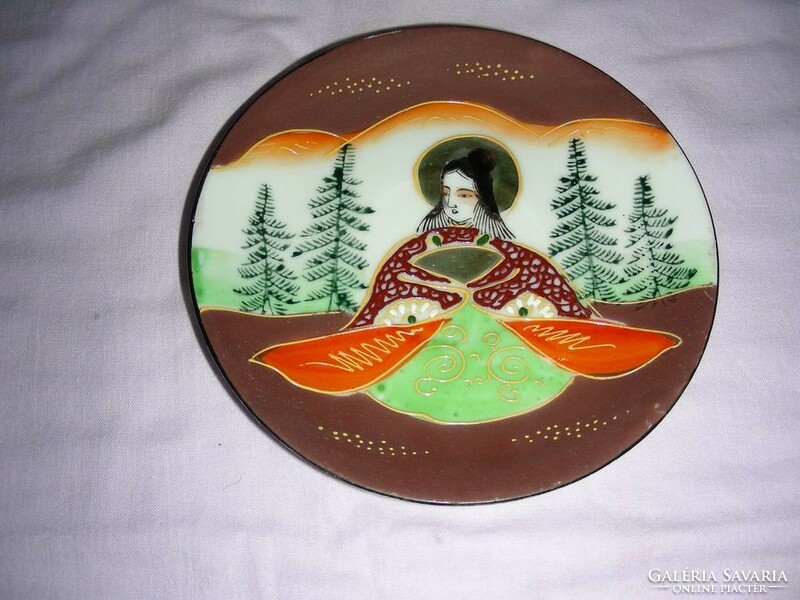 Japanese eggshell marked decorative plate