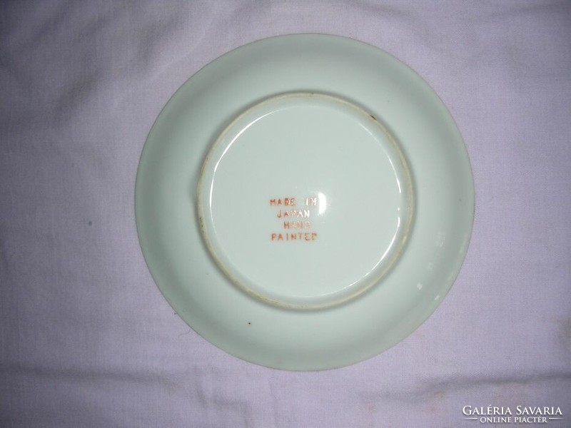 Japanese eggshell marked decorative plate