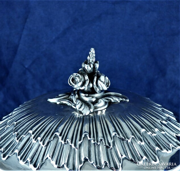 Wonderful antique silver bonbonier, Paris, CA. 1890 !!!