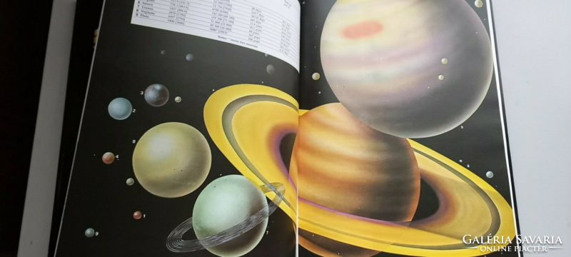 Hamlyn Encyclopedia of Space  Ian Ridpath